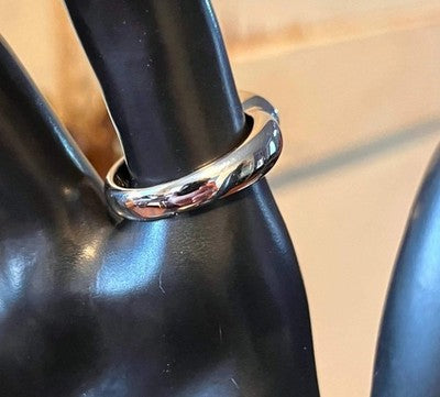 Lia Sophia Amour Love Script Ring Silver Tone - Romantic Sentimental Jewelry